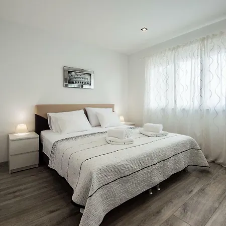 Praetorium Apartman