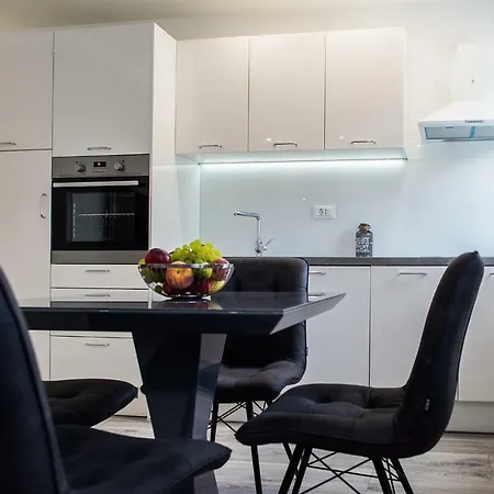 Praetorium Apartment Solin